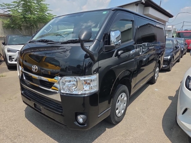 Toyota HIACE VAN 2022 8168767-0