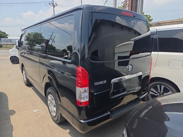Toyota HIACE VAN 2022 8168767-1