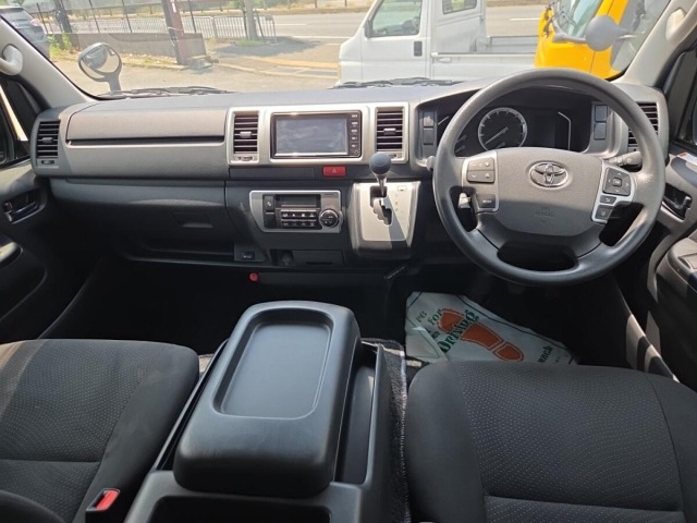 Toyota HIACE VAN 2022 8168767-2