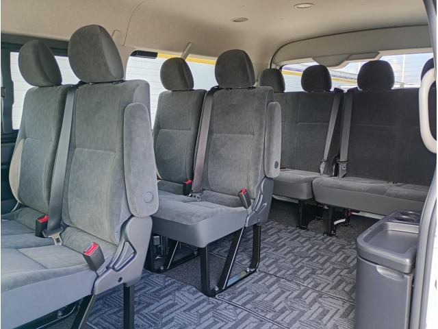 Toyota HIACE WAGON 2026 8171492-24