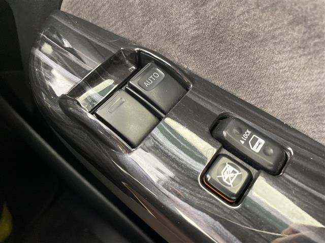 Toyota HIACE WAGON 2017 8171713-12