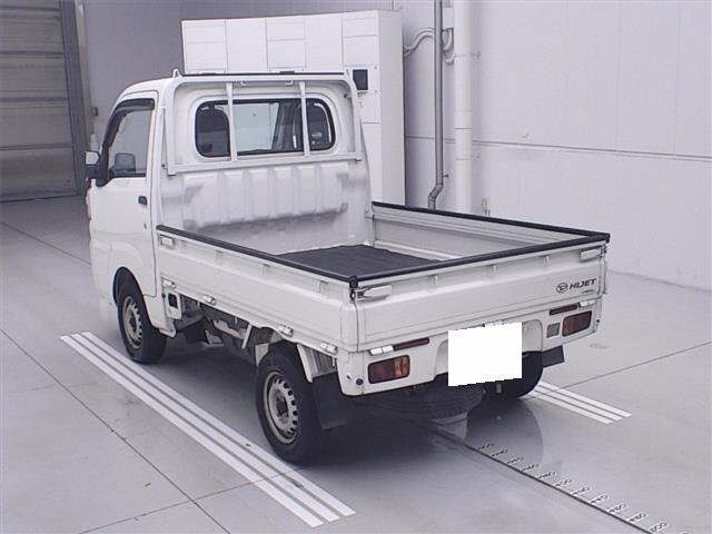 Daihatsu HIJET TRUCK 2015 8174392-1