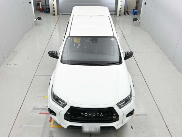 Toyota HILUX 2022 8173937-7