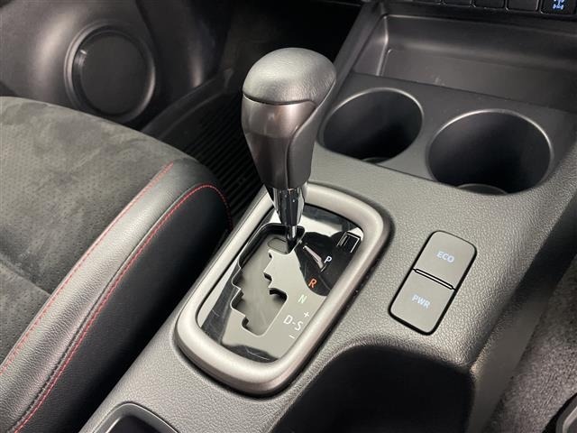 Toyota HILUX 2022 8173992-11