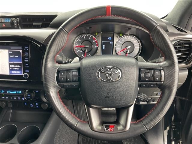 Toyota HILUX 2022 8173992-5