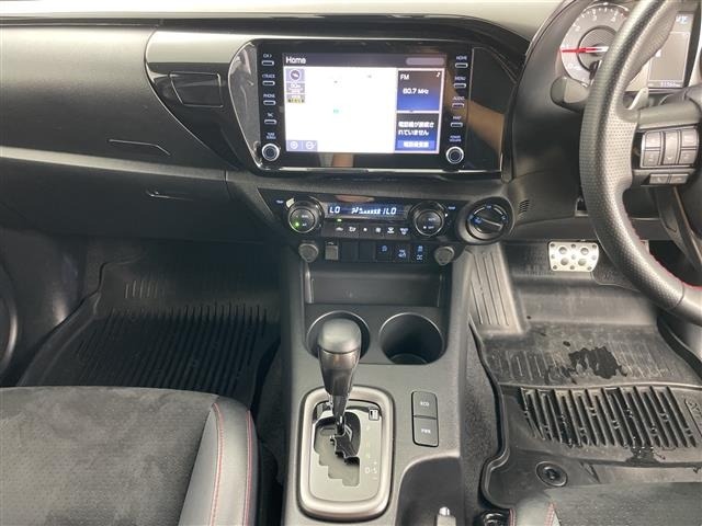 Toyota HILUX 2022 8173992-9