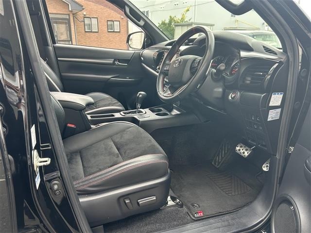 Toyota HILUX 2023 8173993-2