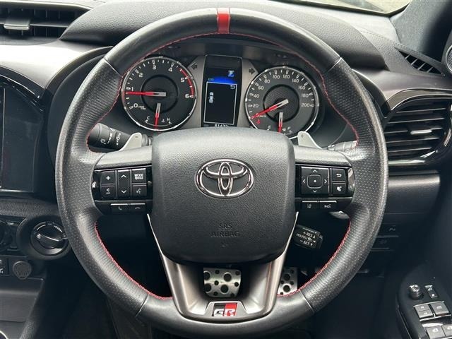 Toyota HILUX 2023 8173993-5