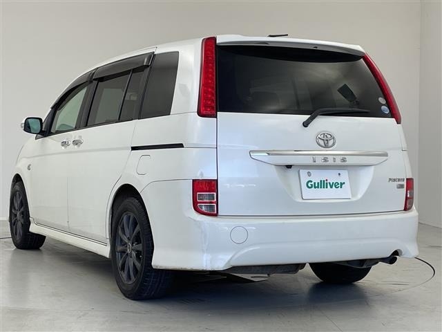 Toyota ISIS 2009 8172919-13
