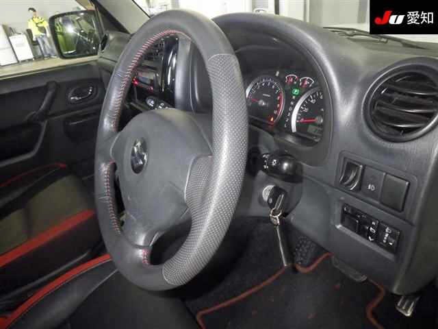 Suzuki JIMNY 2013 8165227-5
