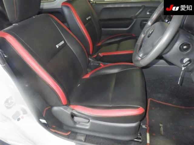 Suzuki JIMNY 2013 8165227-6