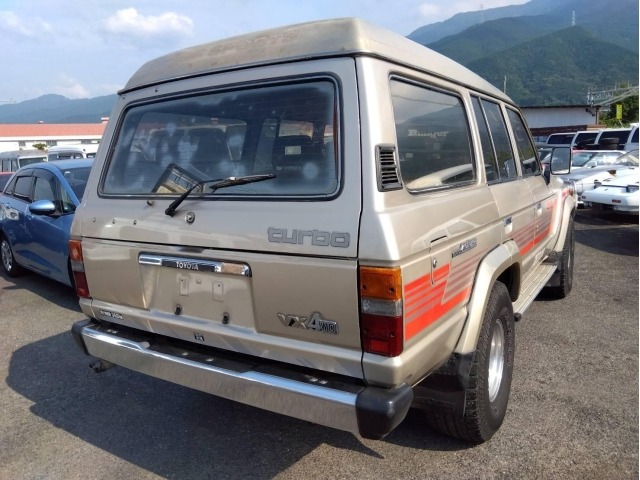 Toyota LAND CRUISER 1987 8168814-1