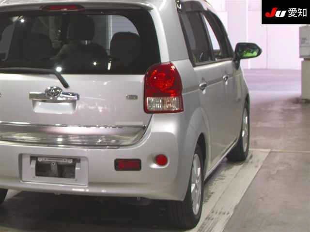 Toyota PORTE 2015 8172329-8