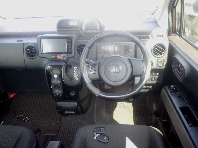 Toyota PORTE 2016 8172330-3