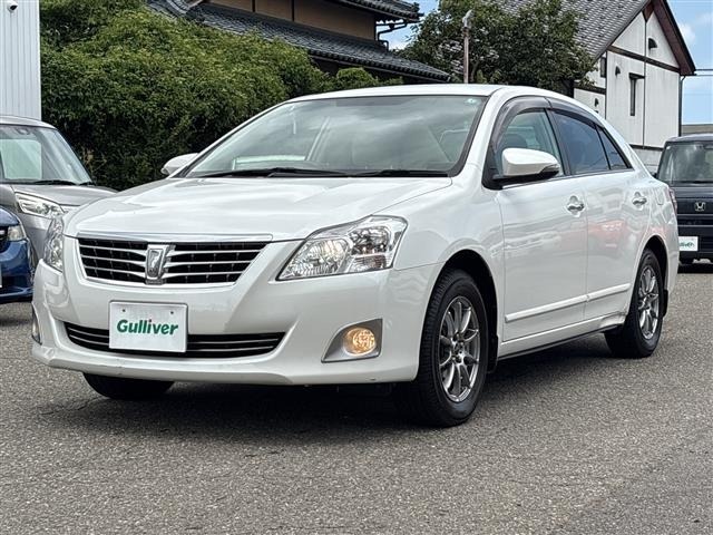 Toyota PREMIO 2013 8169368-17