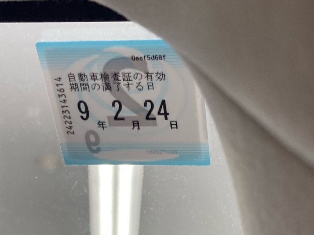 Toyota PREMIO 2014 8169372-6