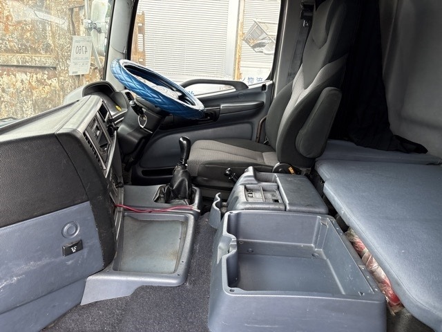 Hino PROFIA 2005 8174758-5