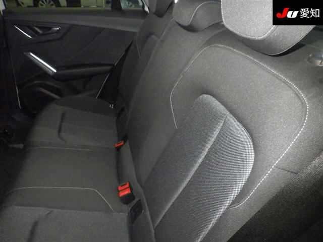 Audi Q2 2017 8165340-4
