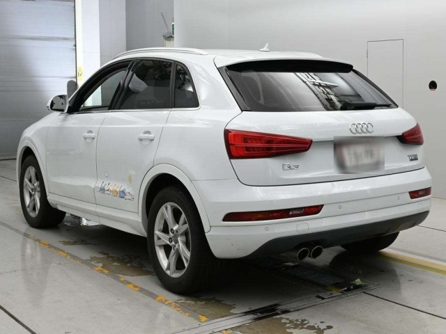 Audi Q3 2015 8165222-6