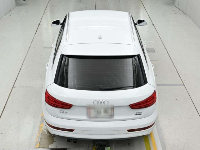 Audi Q3 2015 8165222-8
