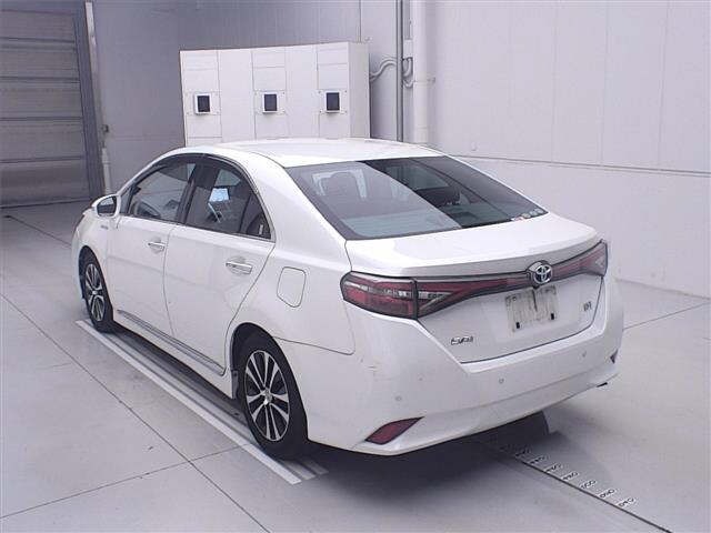 Toyota SAI 2015 8174778-1