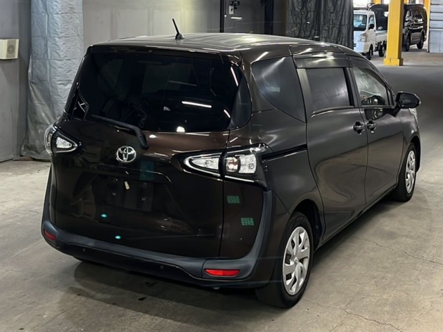 Toyota SIENTA 2019 8174801-5