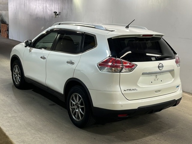 Nissan X-TRAIL 2017 8173906-1