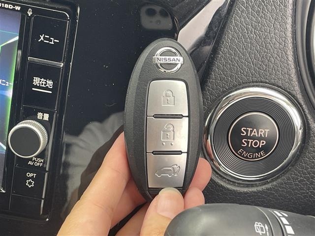 Nissan X-TRAIL 2018 8174192-12