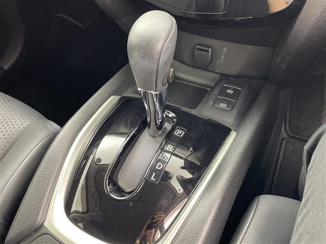 Nissan X-TRAIL 2018 8174192-6