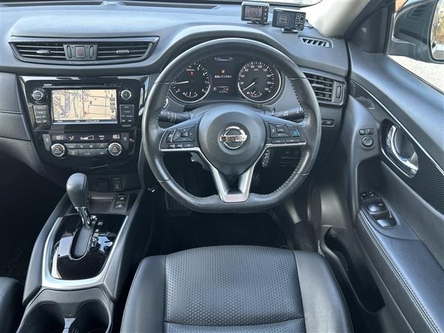Nissan X-TRAIL 2017 8174215-15