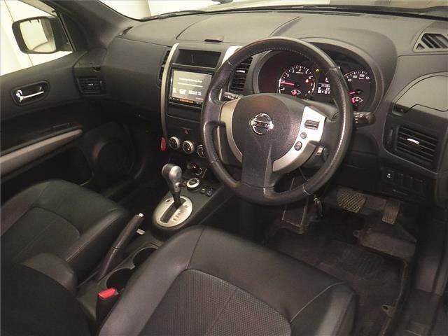 Nissan X-TRAIL 2012 8174245-3
