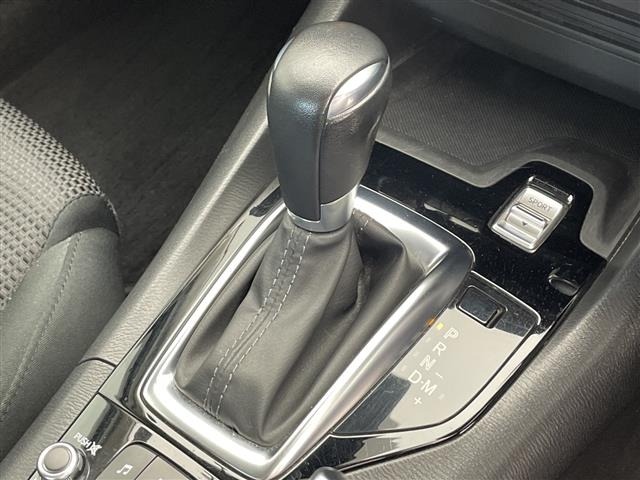 Mazda AXELA 2017 8177365-13