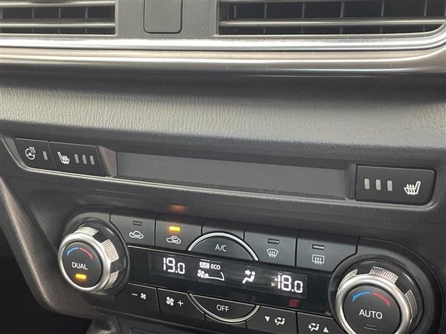 Mazda AXELA 2017 8177365-23