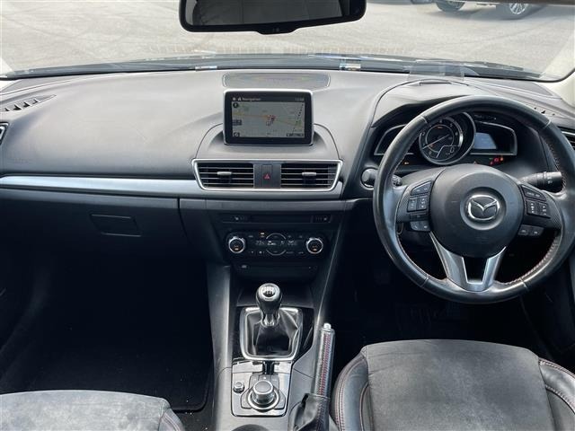 Mazda AXELA 2014 8177368-2