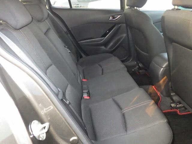 Mazda AXELA 2016 8177388-7