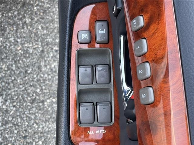 Toyota CELSIOR 2003 8178803-11