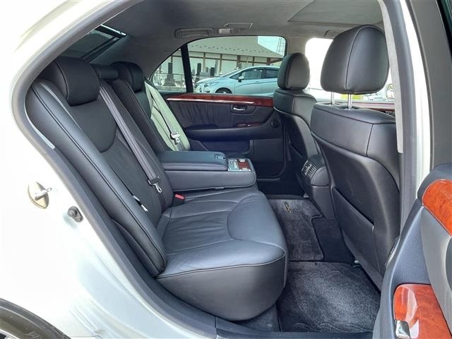 Toyota CELSIOR 2003 8178803-6