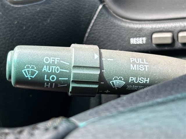 Toyota CELSIOR 2004 8178804-12