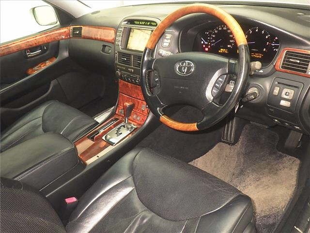 Toyota CELSIOR 2005 8178807-3