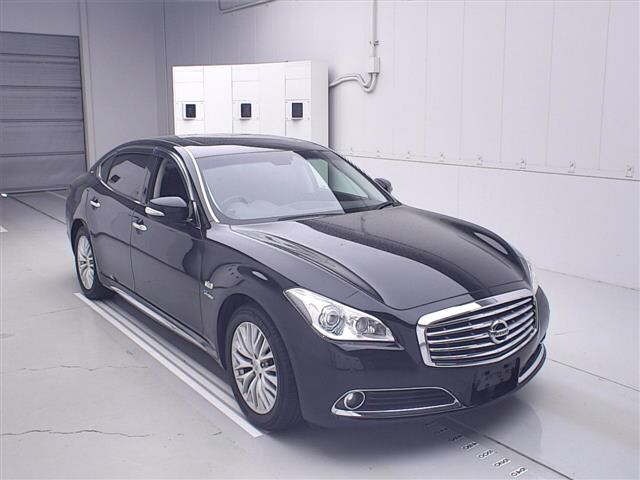 Nissan CIMA 2015 8175798-0