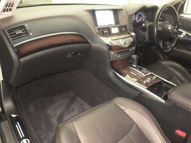 Nissan CIMA 2015 8175798-4