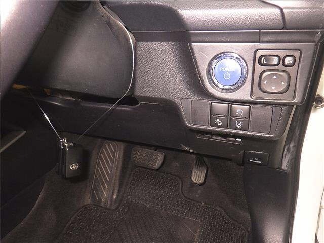 Toyota COROLLA FIELDER 2015 8175514-8