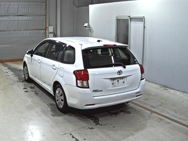 Toyota COROLLA FIELDER 2012 8175523-1