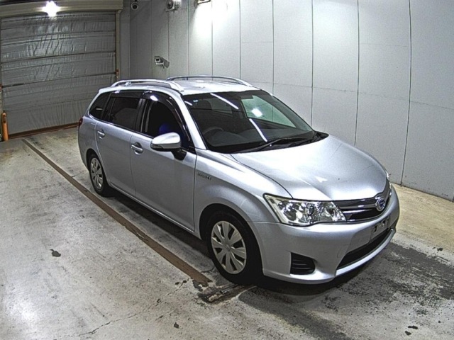Toyota COROLLA FIELDER 2014 8175527-0