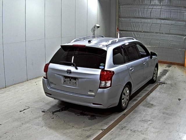 Toyota COROLLA FIELDER 2014 8175527-5