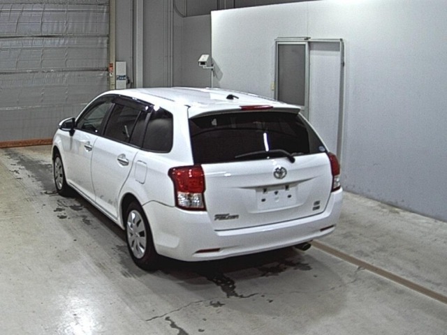 Toyota COROLLA FIELDER 2012 8175533-1
