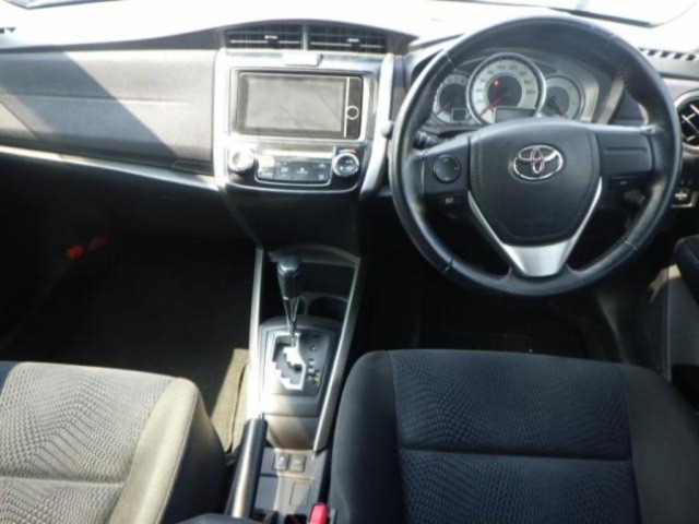 Toyota COROLLA FIELDER 2012 8175533-3