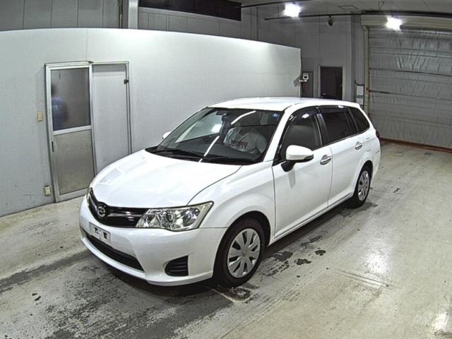 Toyota COROLLA FIELDER 2012 8175533-4