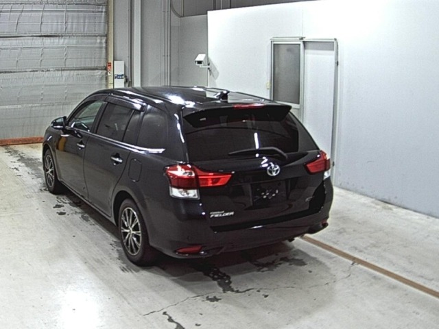 Toyota COROLLA FIELDER 2016 8175536-1