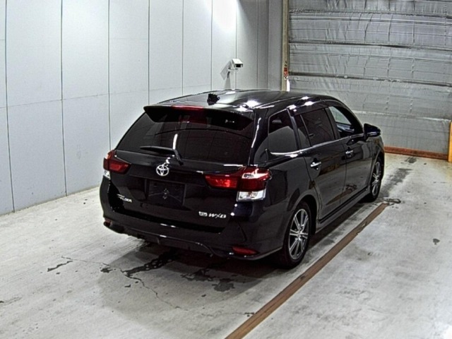 Toyota COROLLA FIELDER 2017 8175546-5